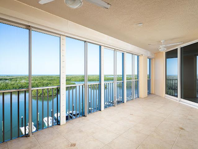 Apartment for sale in Naples, Florida