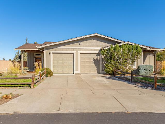 Apartment for sale in Oregonia