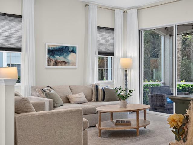 Apartment for sale in Fort Myers, Lee County