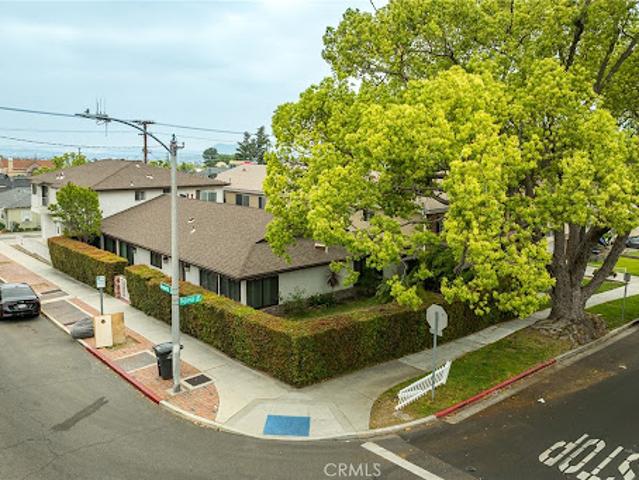 Apartment for sale in Burbank