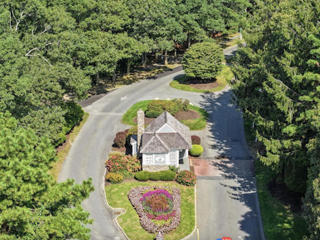 Apartment for sale in Brewster, Massachusetts