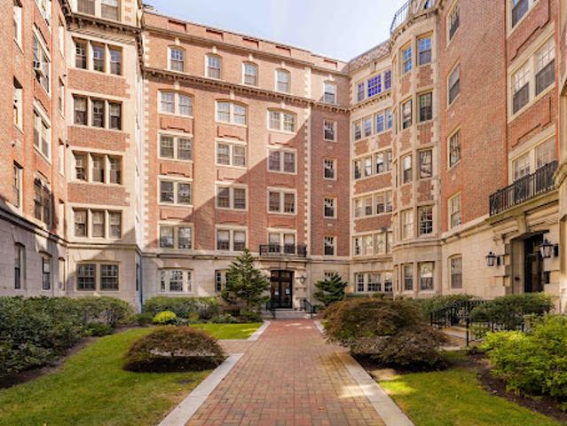 Apartment for sale in Cambridge