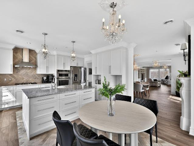 Apartment for sale in Laval, Quebec