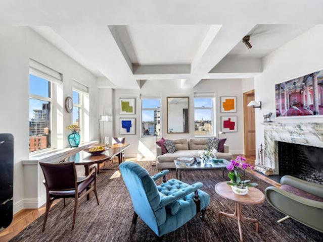 Apartment for sale in Arverne, New York