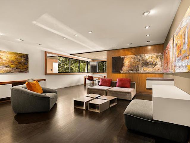 Apartment for sale in Washington