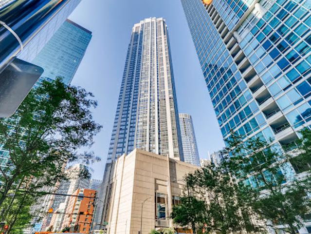 Apartment for sale in Chicago Park, Illinois