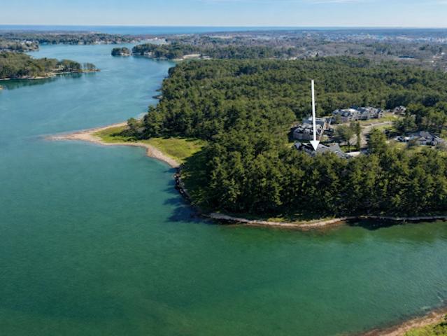 Apartment for sale in Kittery, Maine