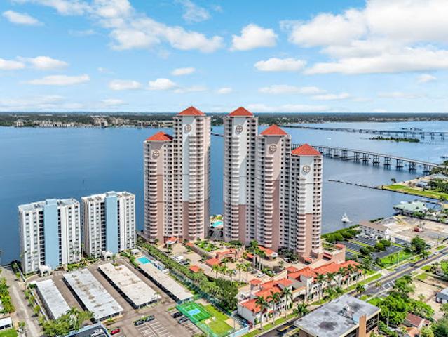 Apartment for sale in Fort Myers, Florida