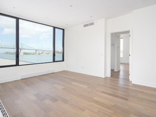 Apartment for sale in St. Leonard's, Quebec