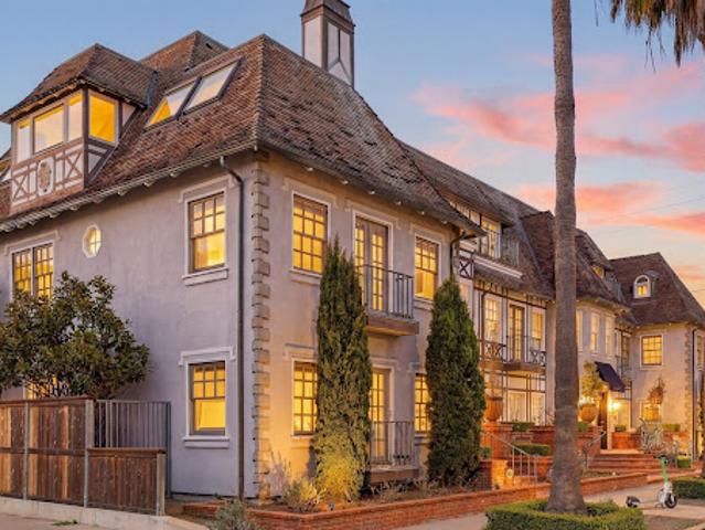 Apartment for sale in Long Beach, California