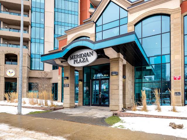 Apartment for sale in Wedgewood, Alberta