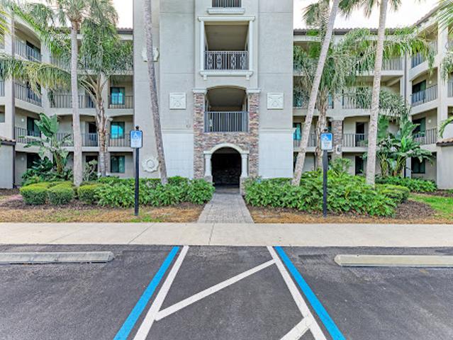 Apartment for sale in Lakewood Ranch, Florida
