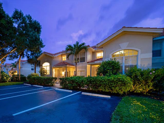 Apartment for sale in Naples, Florida