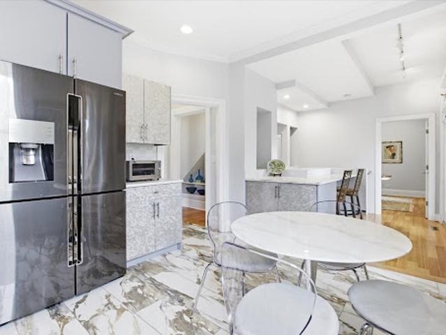 Apartment for sale in Boston, Massachusetts
