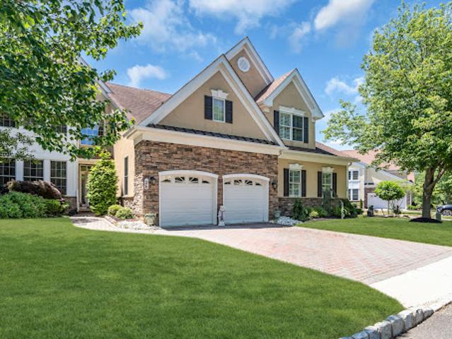 Apartment for sale in Monmouth, New Jersey