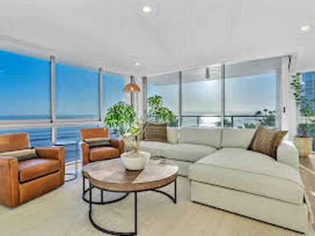 Apartment for sale in Coronado