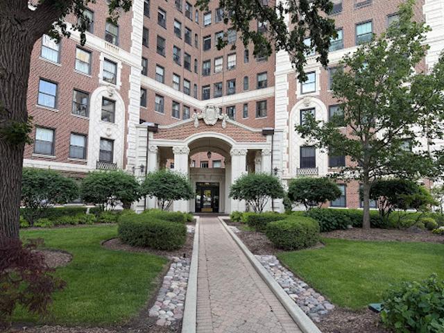 Apartment for sale in Chicago Park, Illinois