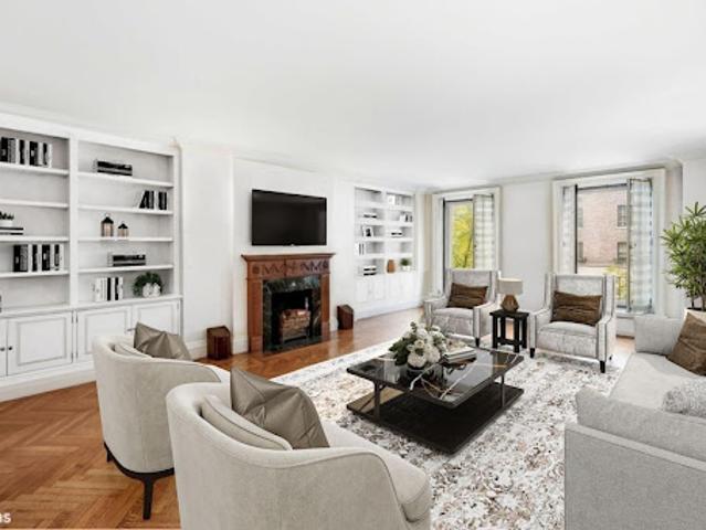 Apartment for sale in Arverne, New York