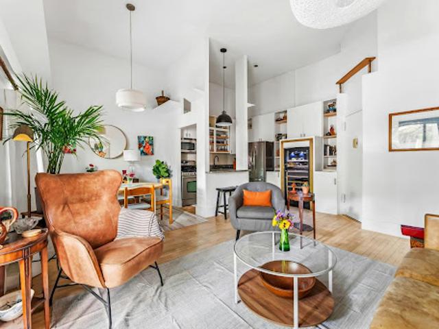 Apartment for sale in Arverne, New York
