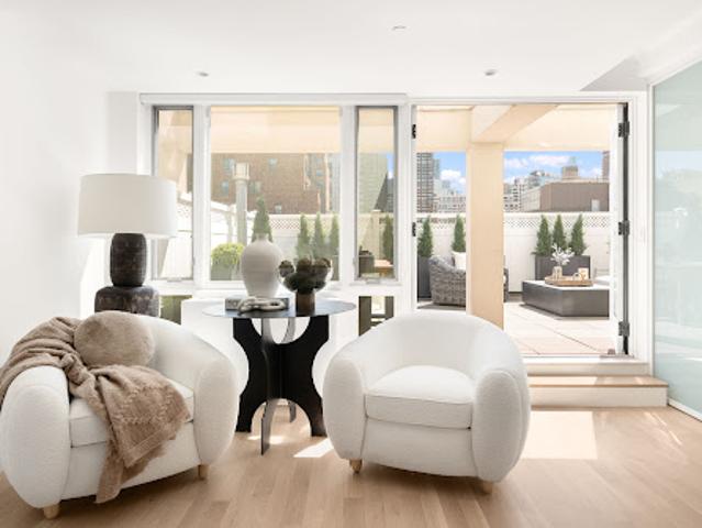 Apartment for sale in Arverne, New York