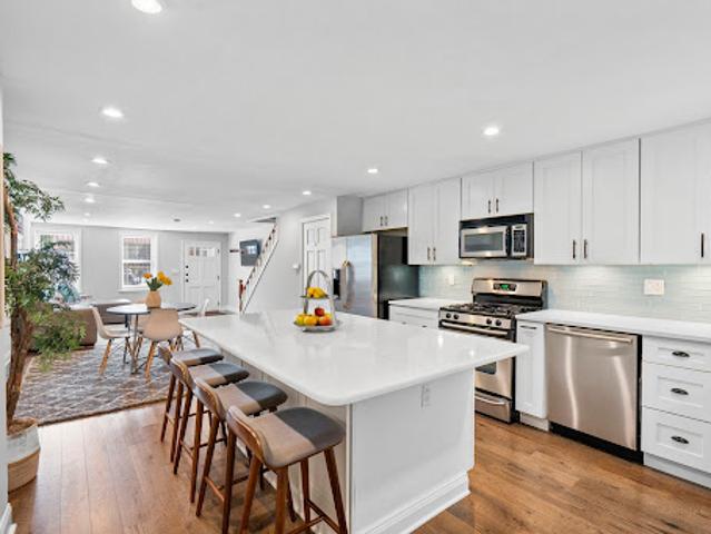 Apartment for sale in Hudson, New Jersey