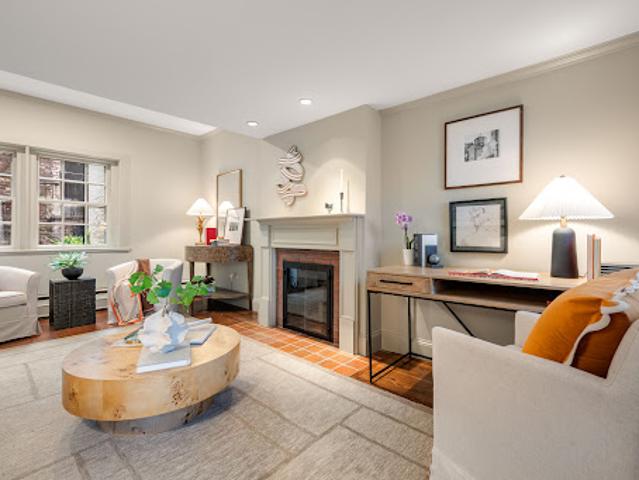 Apartment for sale in Boston, Massachusetts