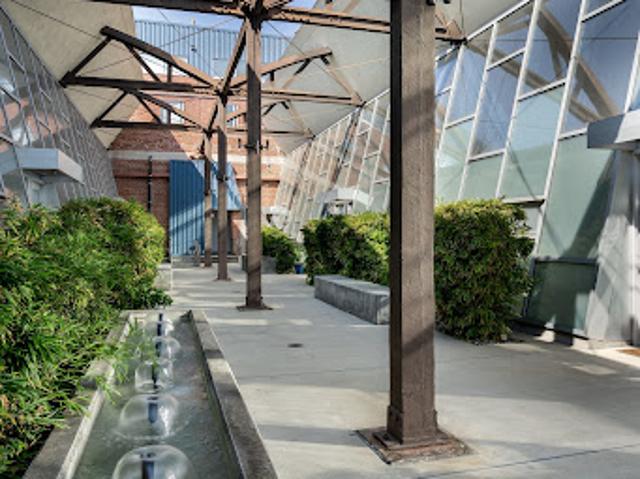Apartment for sale in Los Angeles