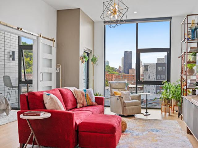 Apartment for sale in Pittsburg, Pennsylvania