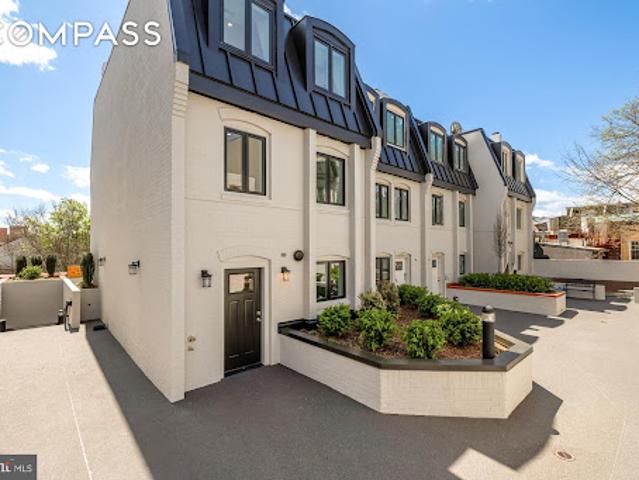 Apartment for sale in Washington, Washington DC