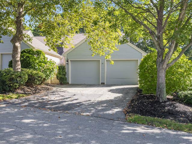 Apartment for sale in Yarmouth Port, Massachusetts