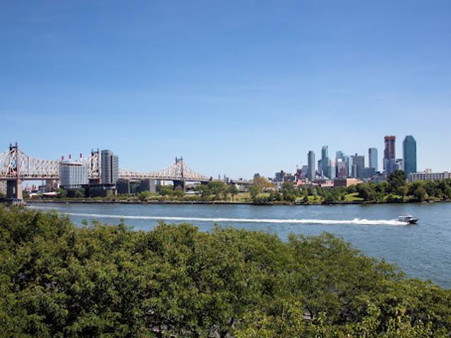 Apartment for sale in Arverne, New York