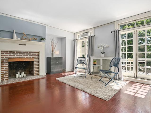 Apartment for sale in Princeton, New Jersey
