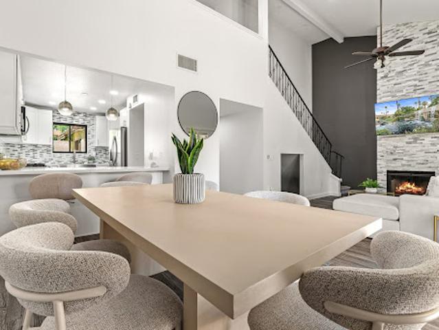 Apartment for sale in Palm Desert, California