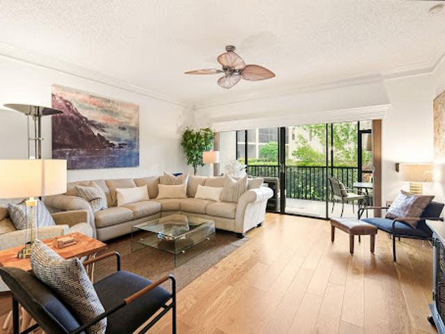 Apartment for sale in Naples, Florida