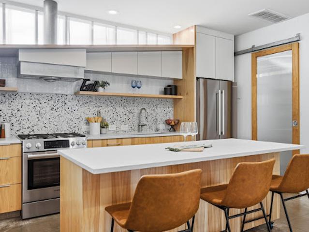 Apartment for sale in Austin, Travis County