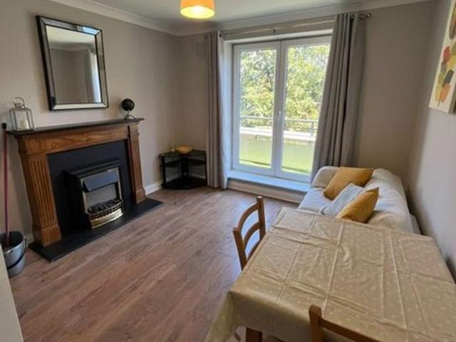 Apartment to rent in Bluebell, North Tipperary