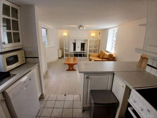 Apartment to rent in Bluebell, North Tipperary