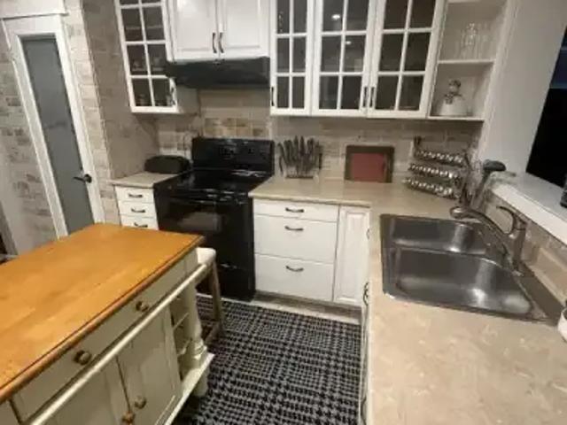 Apartment for rent in Wedgewood, Alberta