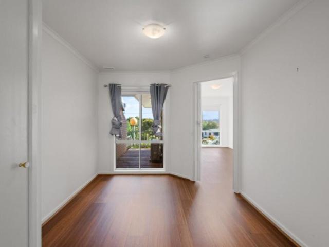 Apartment for sale in Victoria