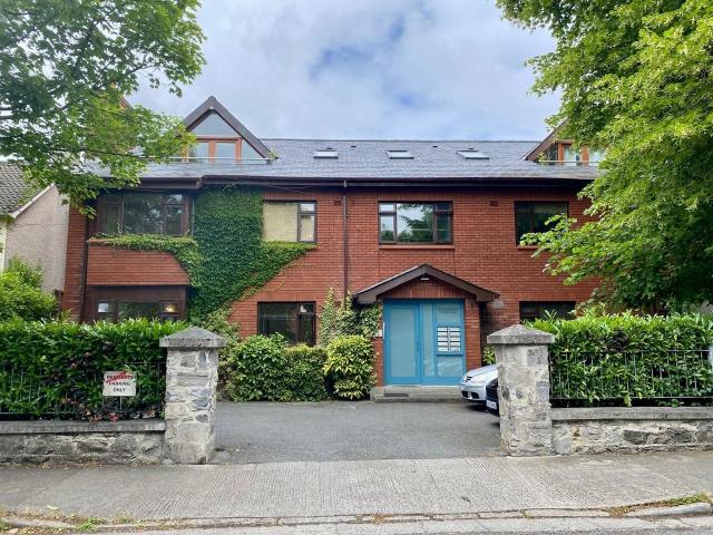 Apartment to rent in Bluebell, North Tipperary