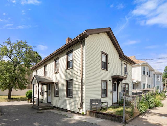 Apartment for sale in Auburndale, Massachusetts