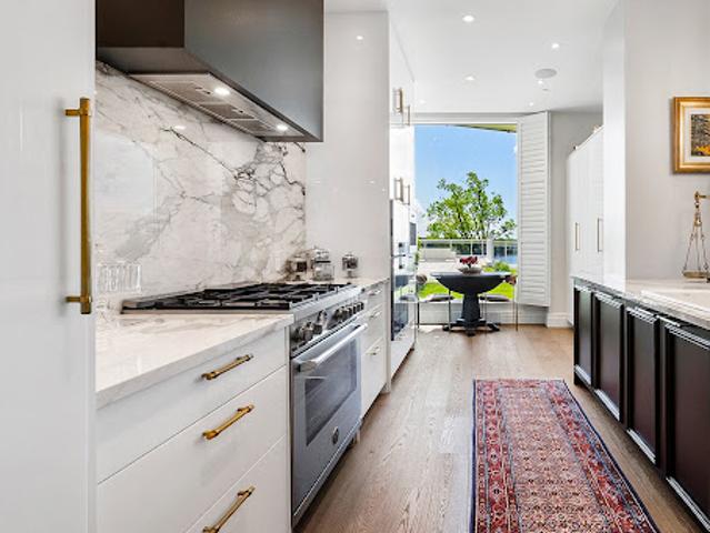 Apartment for sale in Laval