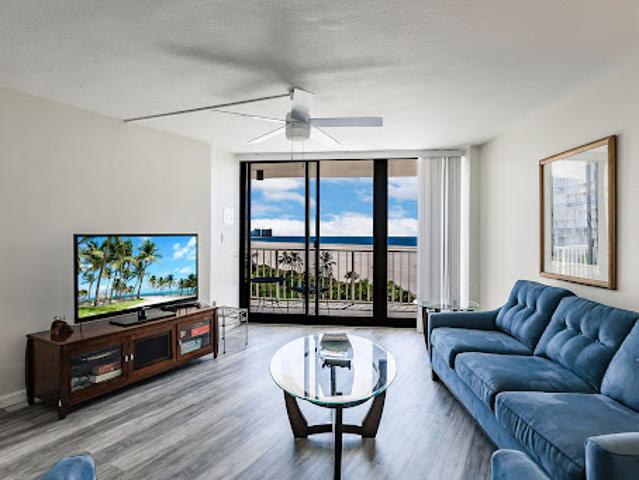 Apartment for sale in Marco Island, Florida