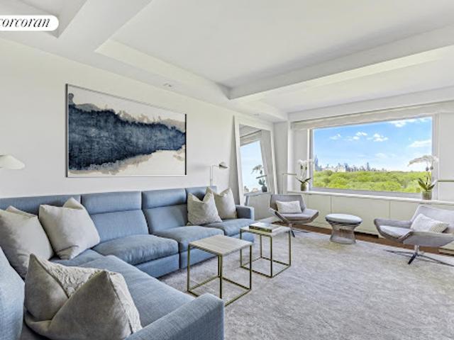 Apartment for sale in Arverne, New York