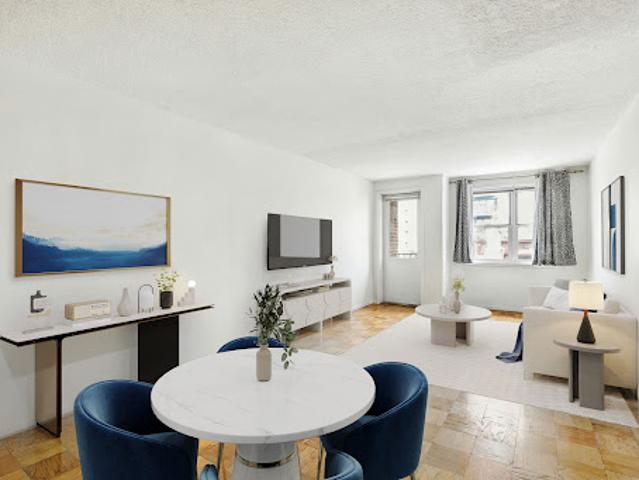 Apartment for sale in Arverne, New York