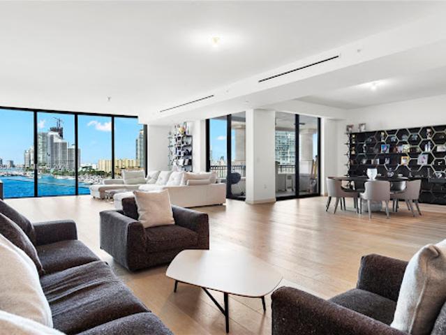 Apartment for sale in Miami Beach, Florida