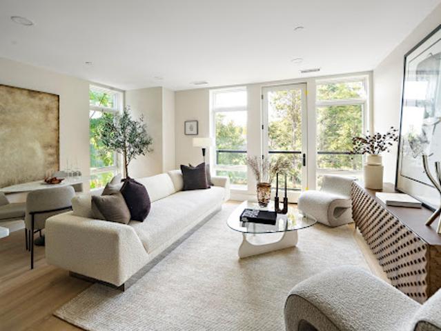 Apartment for sale in Auburndale, Massachusetts