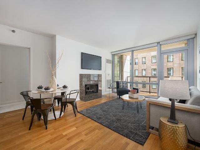 Apartment for sale in Chicago Park, Illinois