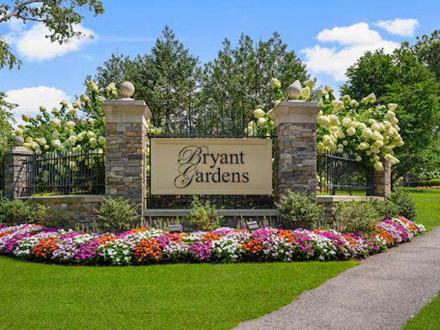 Apartment for sale in White Plains, New York