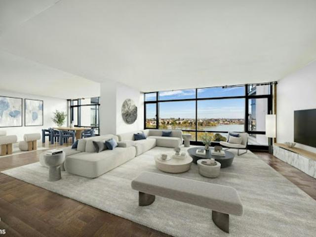 Apartment for sale in New York, Arverne